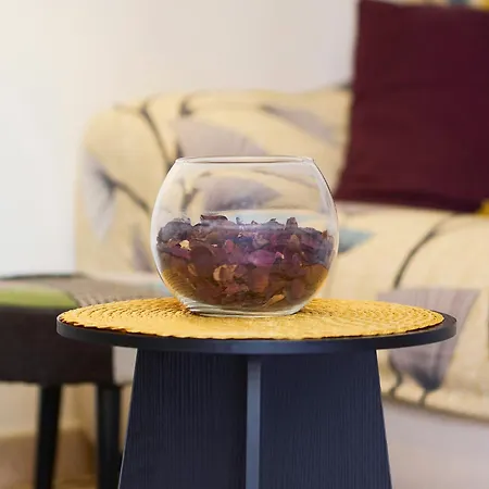 I-host - Ponti 54 Milánó